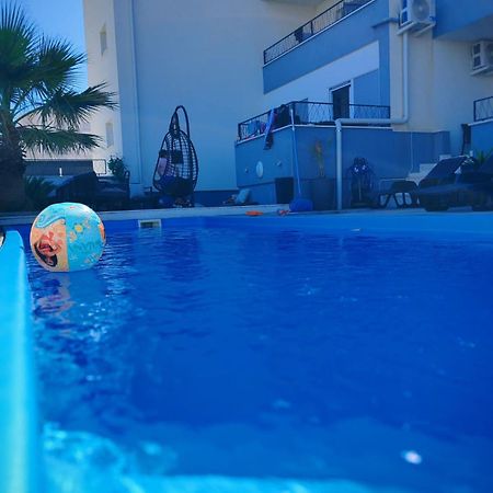 Apartmani Anastasia With Pool, Novalja Luaran gambar