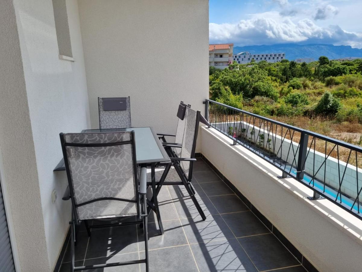 Apartmani Anastasia With Pool, Novalja Luaran gambar