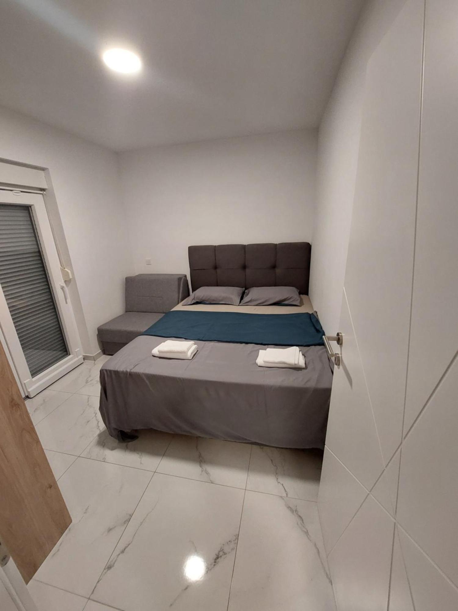 Apartmani Anastasia With Pool, Novalja Luaran gambar